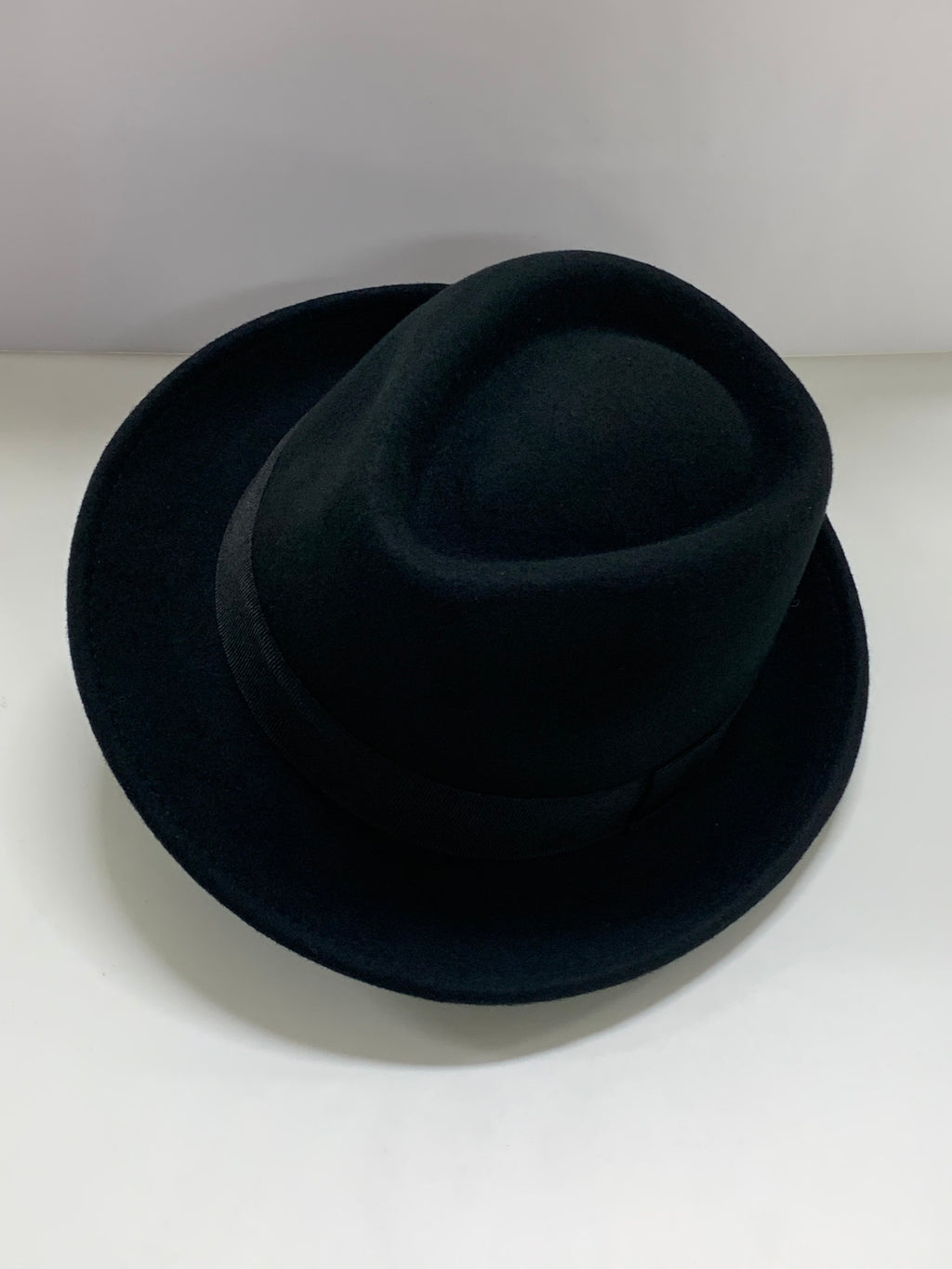 Trilby Noir