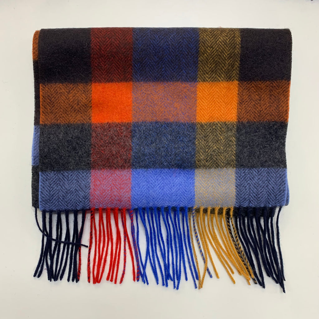 Echarpe à carreaux bleu