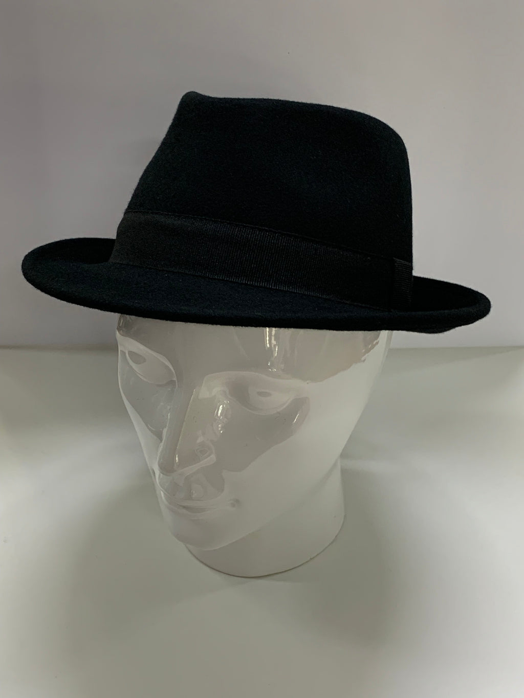 Trilby Noir