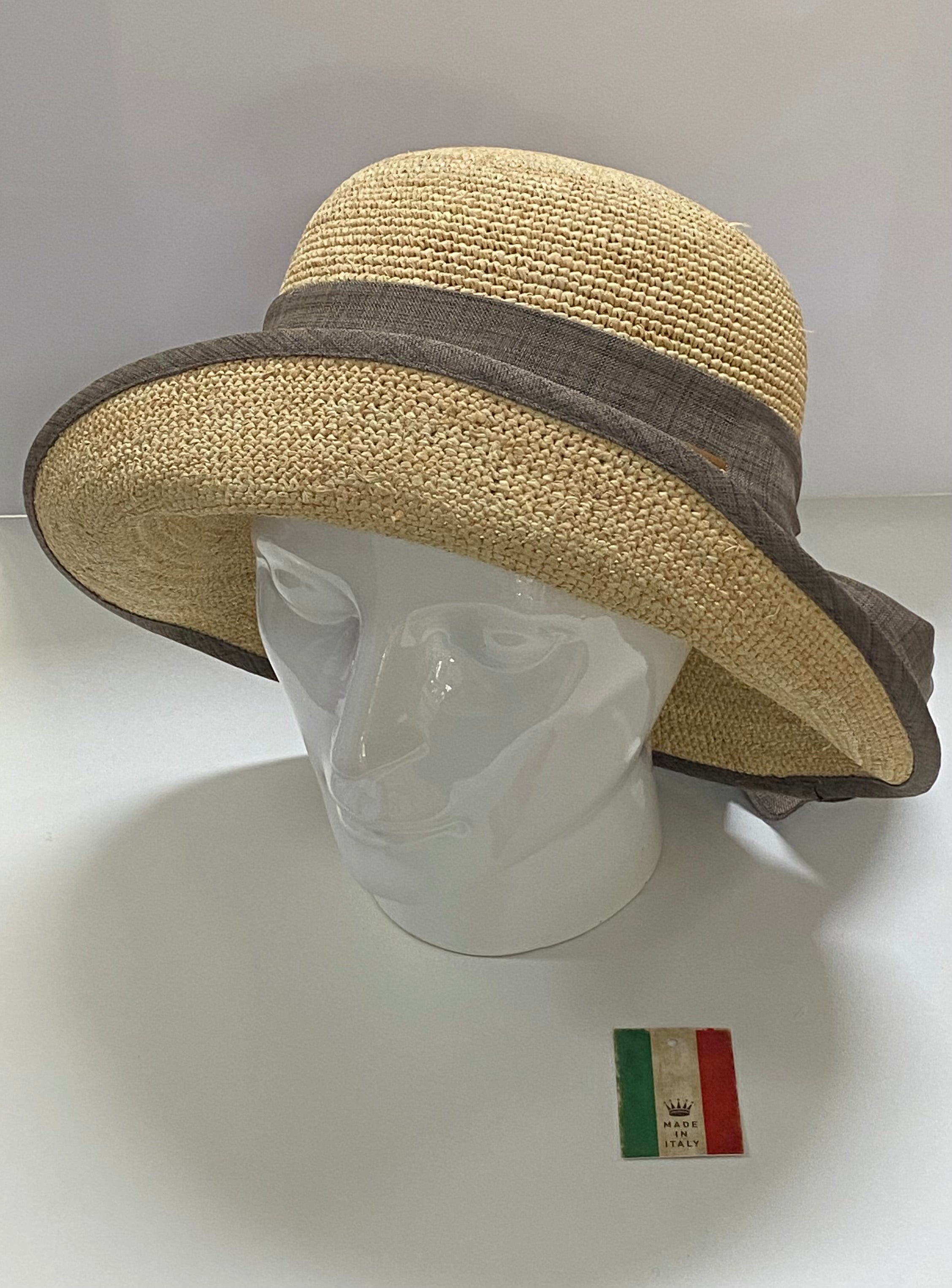 Chapeau Cloche en raphia crochet t