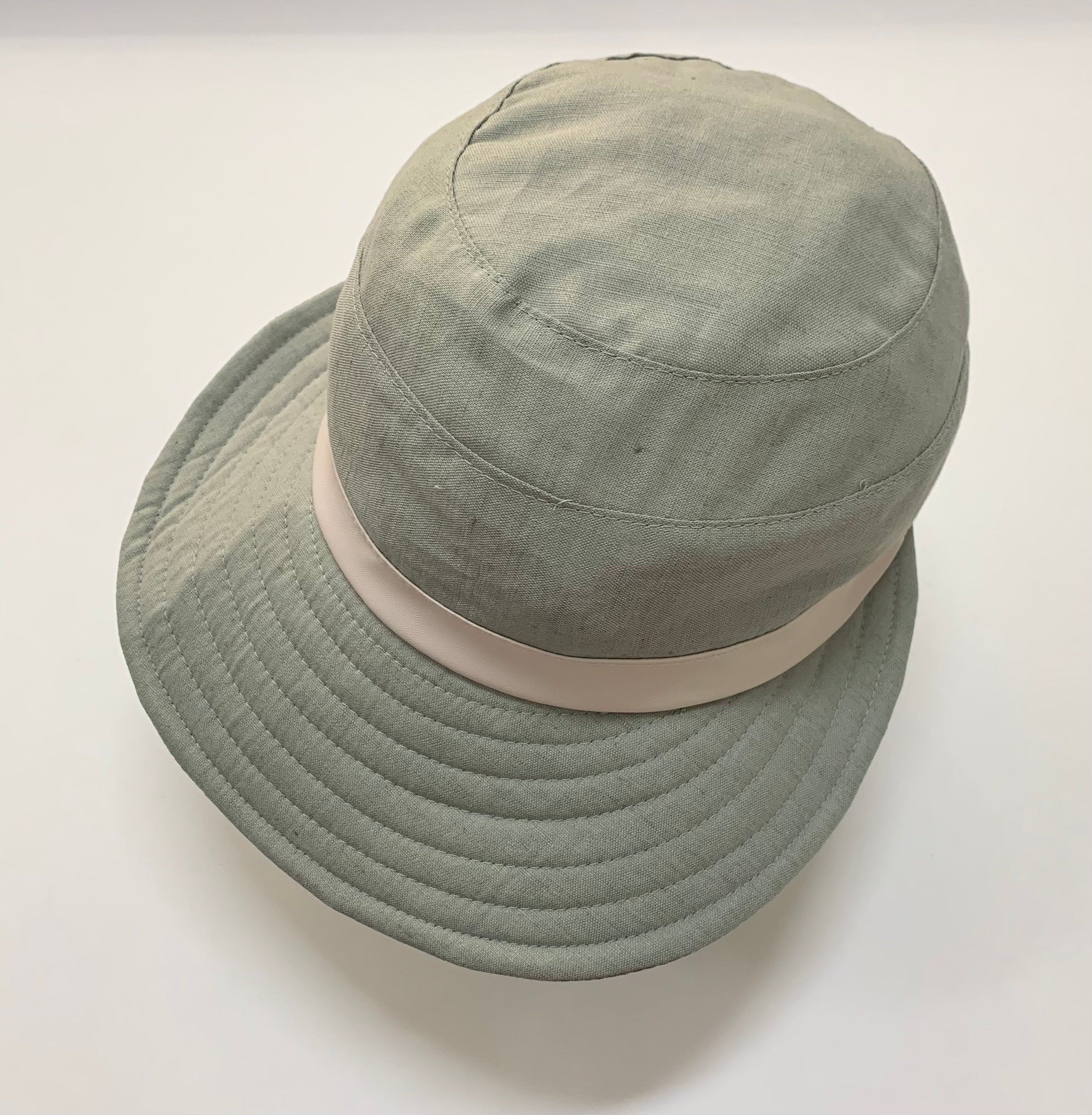 Casquette longue Visière Mby