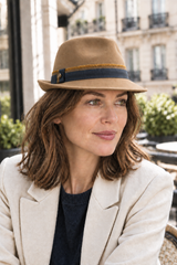 Trilby Laine Sable