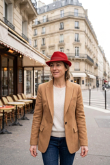 Trilby Rouge